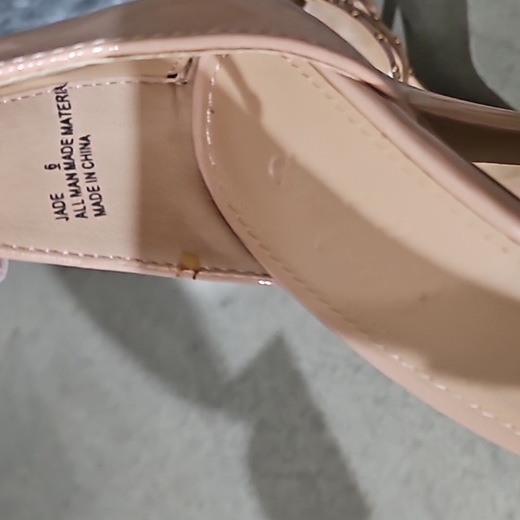 Classy Nude Ankle Strap Heels size6 - Picture 8 of 8